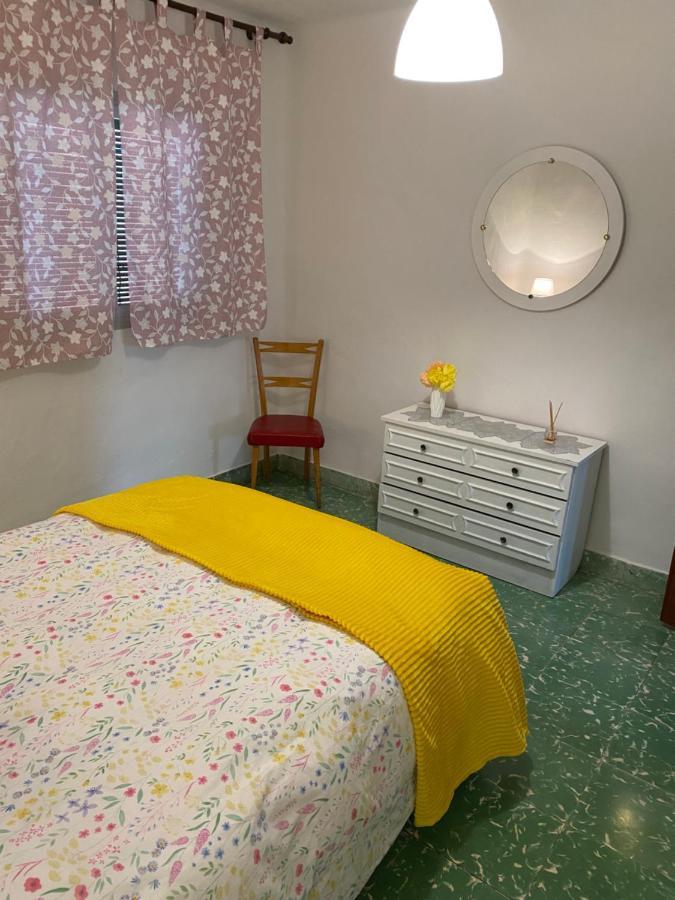 モナチルCasita Rural La Rosa De La Huerta Con Chimenea Interiorアパートメント エクステリア 写真