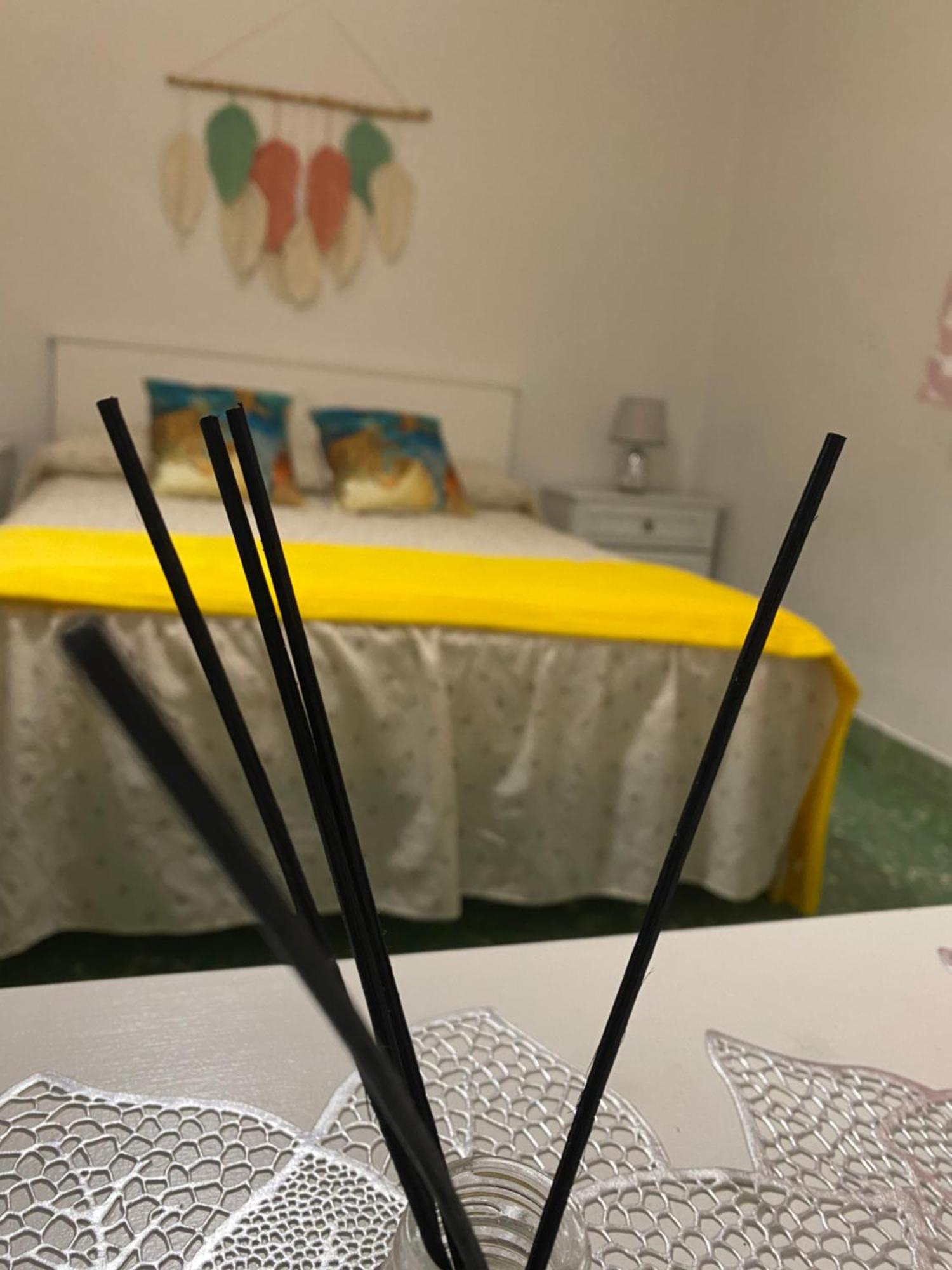 モナチルCasita Rural La Rosa De La Huerta Con Chimenea Interiorアパートメント エクステリア 写真