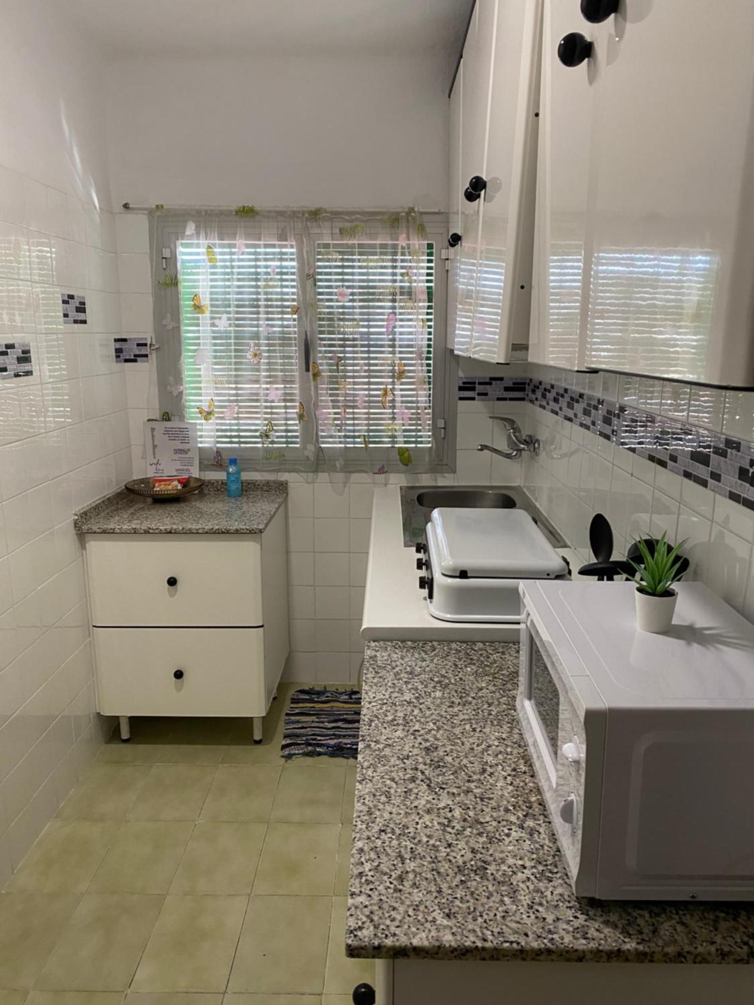 モナチルCasita Rural La Rosa De La Huerta Con Chimenea Interiorアパートメント エクステリア 写真